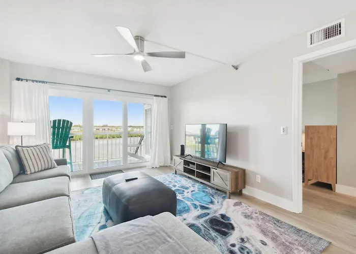 Charming Waterfront 3-min To Appartement *